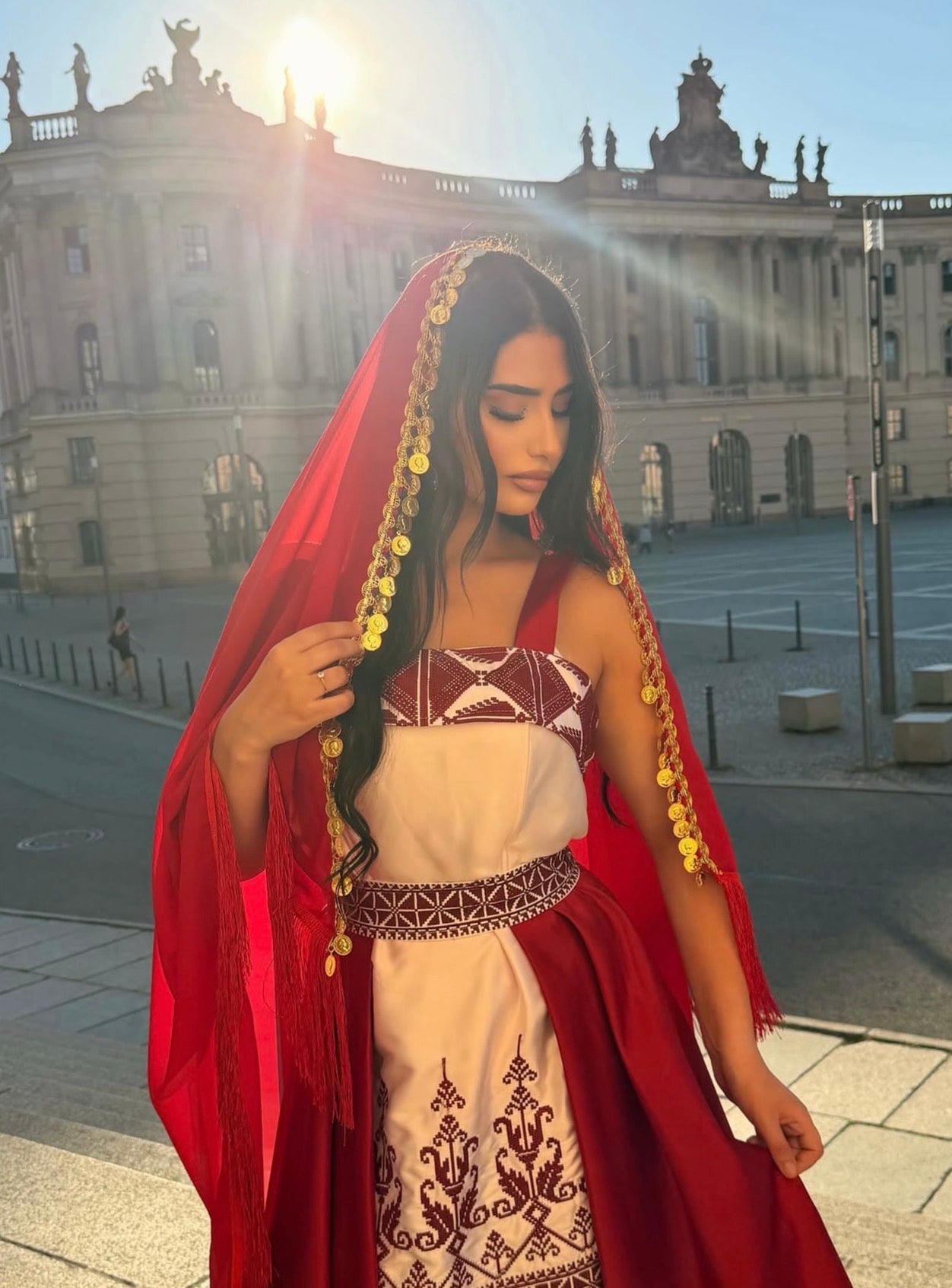 Tarha Red