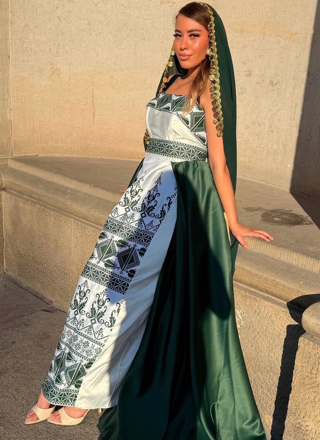 Tarha Emerald-Green